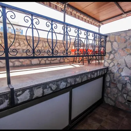 Gasthuis Anthony Station Palermo