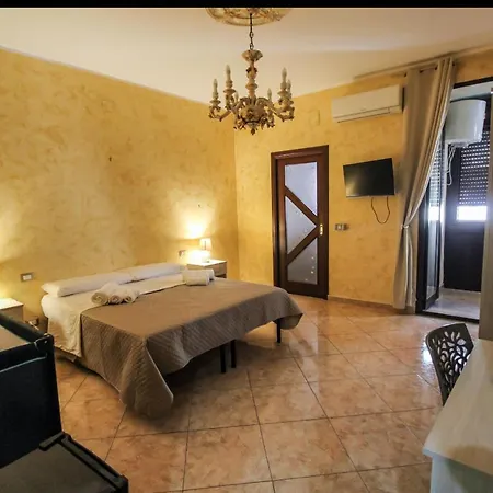 Anthony Station 4* Palermo